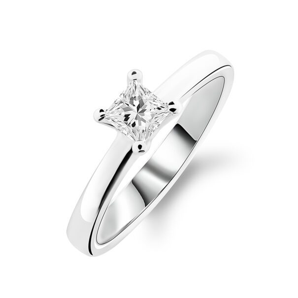 Каблучка з діамантом